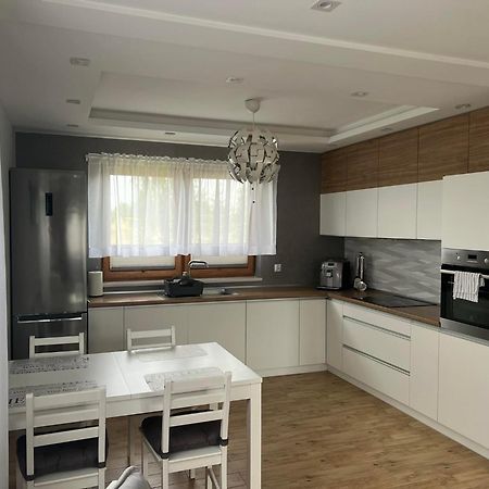 Beztroski Zakatek Nowe Guty Exterior foto